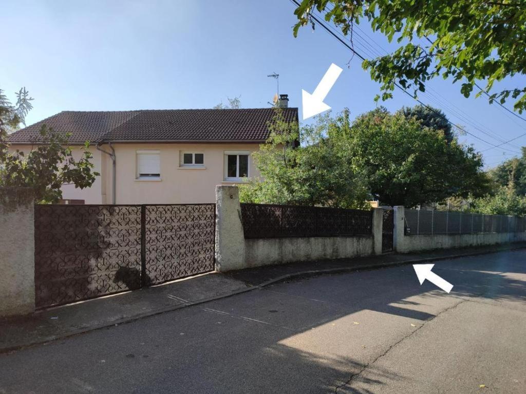 Appartement Independant Dans Maison Avec Jardinet, Au Calme Serezin-du-Rhone Экстерьер фото